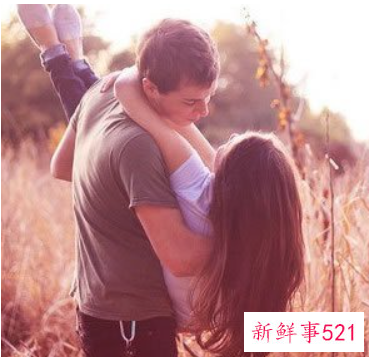 二对情侣群名称