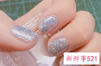 光疗甲和qq甲哪个好