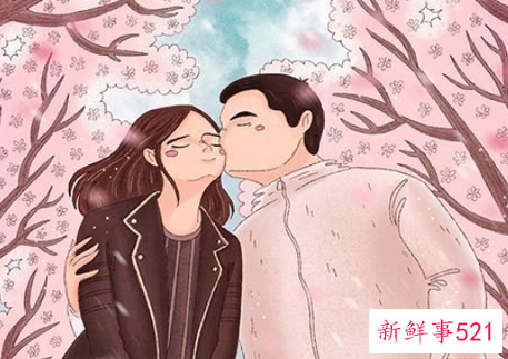 已婚男人偷偷看你观察你被发现后不躲