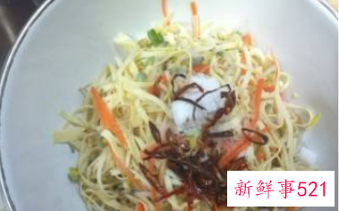 凉拌绿豆芽干豆腐丝