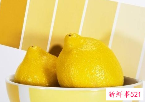 衣服颜色搭配学