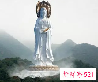 女人梦见观音菩萨现身