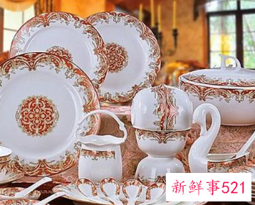 发小订婚送什么礼物好