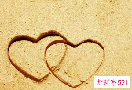 女生招架不住的撩法动作