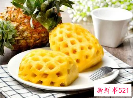 菠萝能放冰箱吗