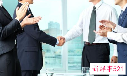 怎么跟客户介绍自己的领导