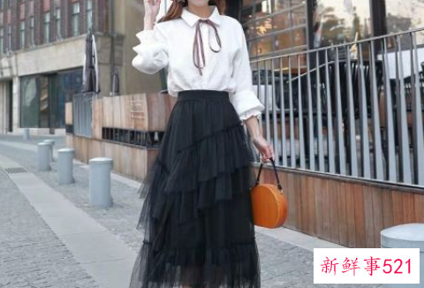 纱裙半身裙搭配什么上衣好看