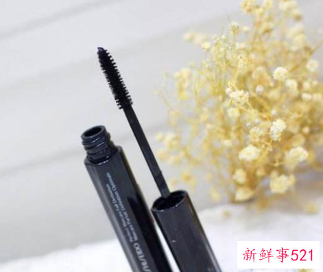 睫毛膏怎么才能做到不晕染