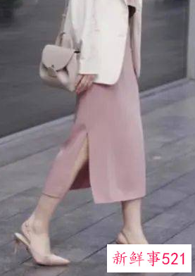 配裙子的百搭凉鞋