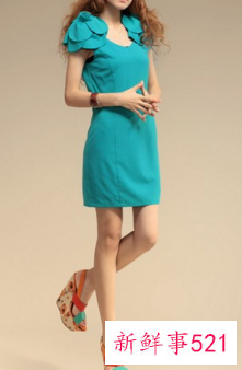 女生超减龄穿衣搭配技巧