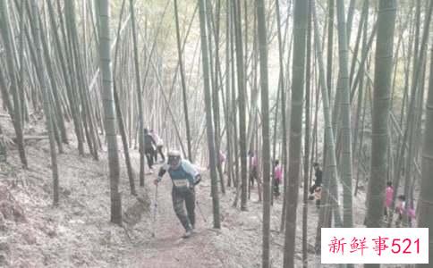 老人登山做好三准备