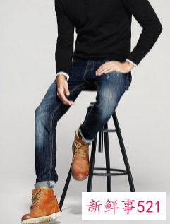 皮鞋配牛仔裤