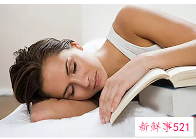 夜里睡觉出汗是怎么回事