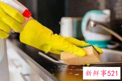 怎样才能去掉厨房的油