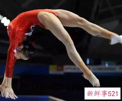 为什么体操女队年龄都偏小