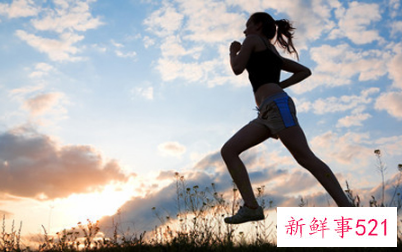 时尚健康的户外健身运动