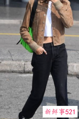 高帮鞋配什么裤子女生