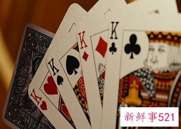 女人梦见自己打牌输钱这说明什么