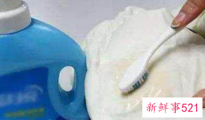 羽绒服怎么样才能蓬松