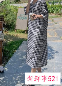 48岁女人怎么选裙子