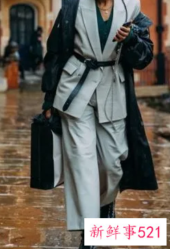 大胸穿大领大衣可以吗