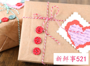 小孩满月礼物送什么