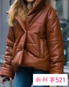 女人穿什么样的羽绒服