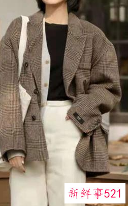 现在女孩子穿什么衣服好看