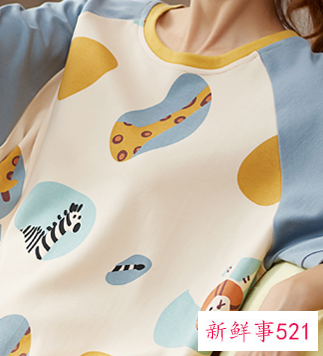 四十多岁穿什么色蕾丝连衣裙