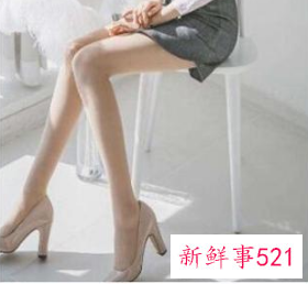 鞋子什么颜色比较百搭