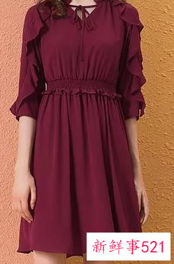 四十多岁穿什么色蕾丝连衣裙