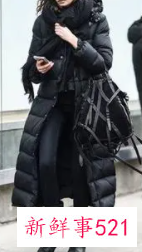 肤色暗黄戴什么颜色围巾