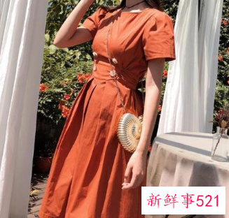 怎样选择连衣裙种类