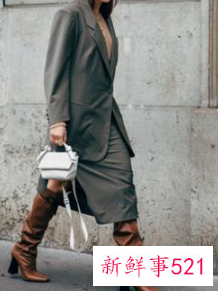 长裙靴子怎么搭配