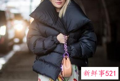 羽绒服怎么穿好看显身材