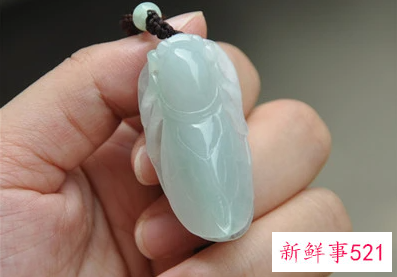 梦见玉吊坠有什么征兆