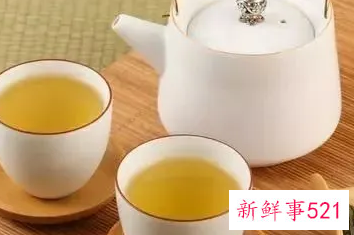 茶能不能用开水泡