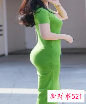 翠绿色裙子好看吗