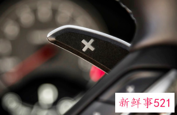 车好像断油一拱一拱的