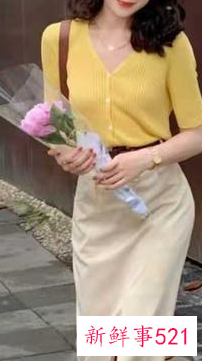 现在女孩子穿什么衣服好看