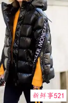 女人穿什么样的羽绒服