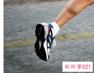 夏天穿鞋捂脚怎么办