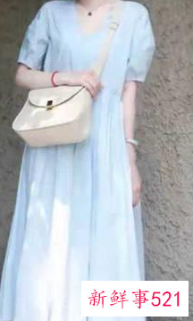 现在女孩子穿什么衣服好看