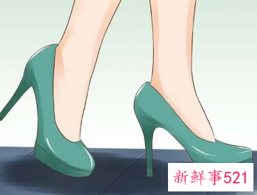怎么学穿高跟鞋走路