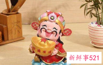 客厅摆什么摆件寓意好