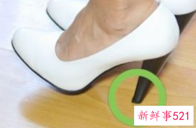 怎么学穿高跟鞋走路