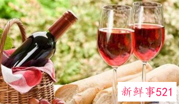 睡前喝红酒能够美容吗