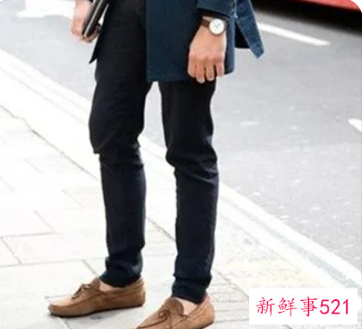 豆豆鞋配什么裤子好