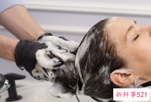 怎么洗头发才正确的方法