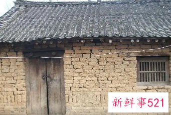 女人梦见过去的老房子